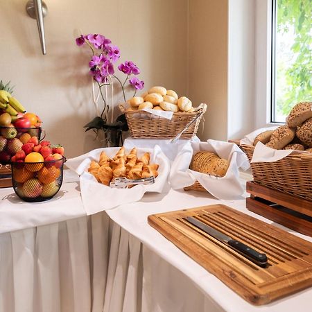 Garner Hotel Cottbus Sued By Ihg Exteriör bild