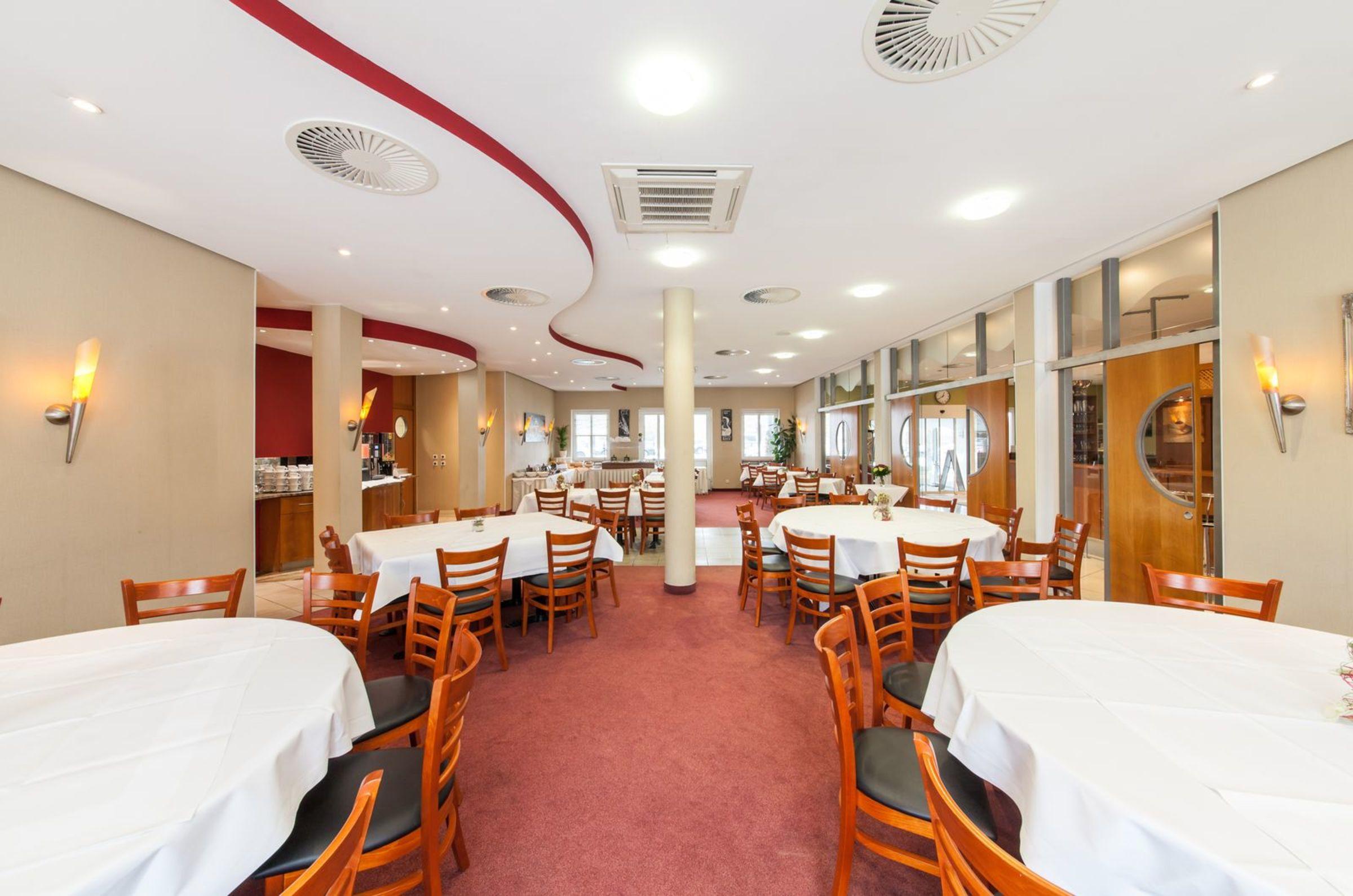 Garner Hotel Cottbus Sued By Ihg Exteriör bild