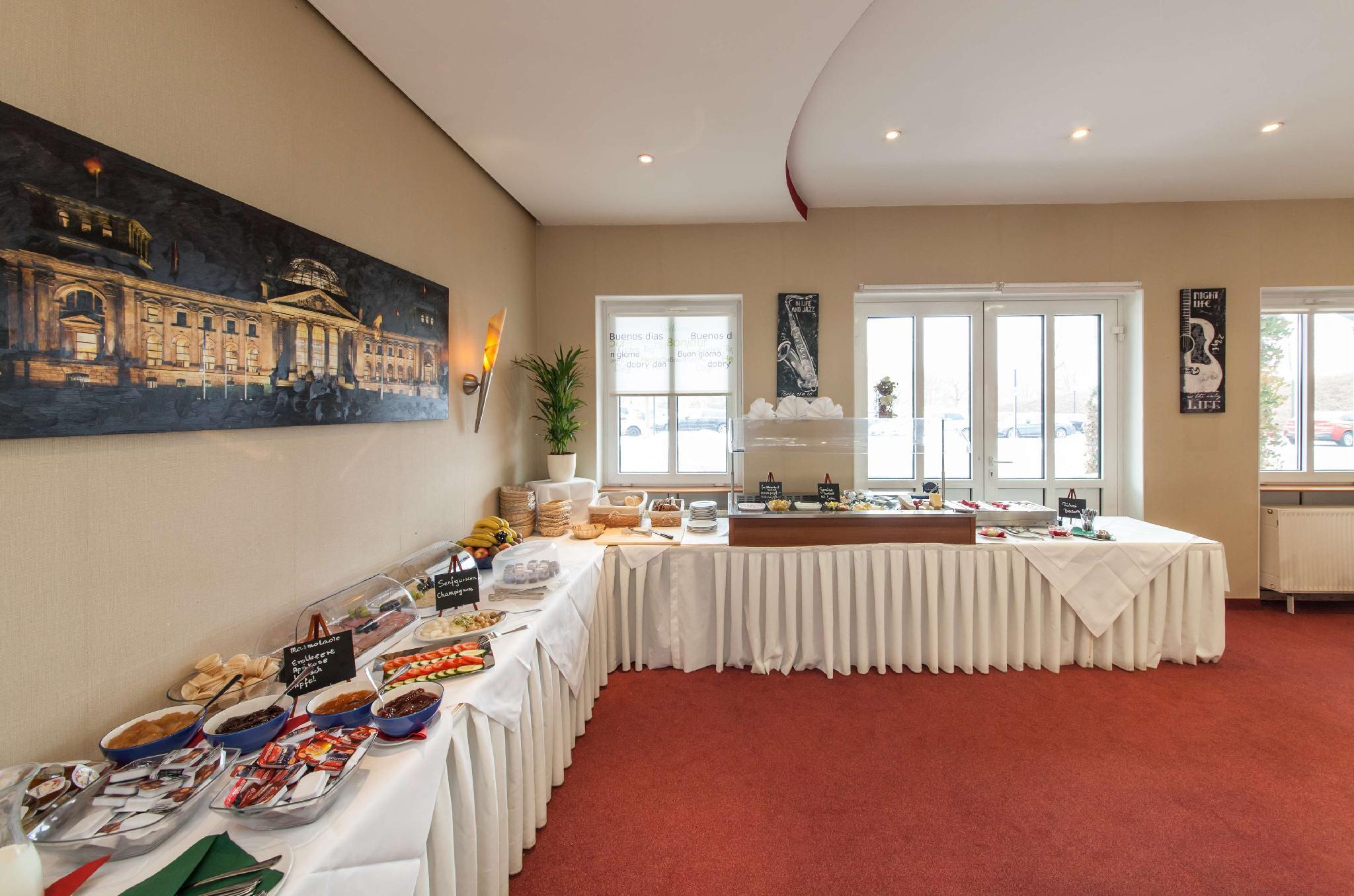 Garner Hotel Cottbus Sued By Ihg Exteriör bild
