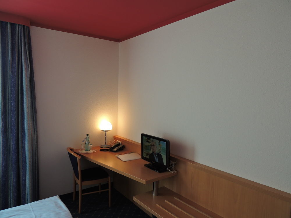 Garner Hotel Cottbus Sued By Ihg Exteriör bild