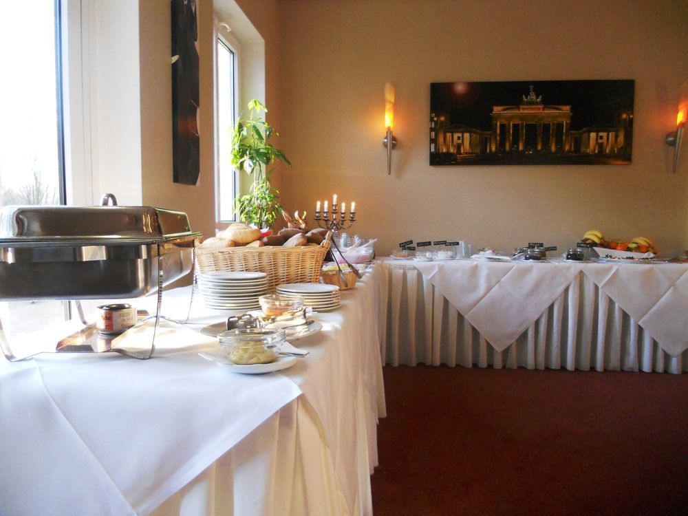 Garner Hotel Cottbus Sued By Ihg Exteriör bild